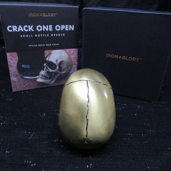 Iron & Glory Heavyweight Metal Skull Bottle Opener - Picture 5 of 10